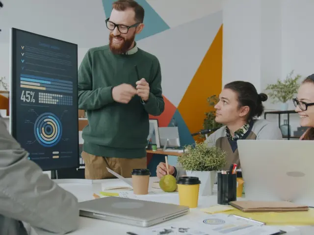 How to Build a Campus Recruiting Strategy